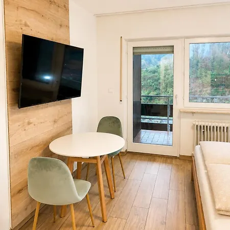 Eigenes Badezimmer I Fruehstueckskueche I Balkon