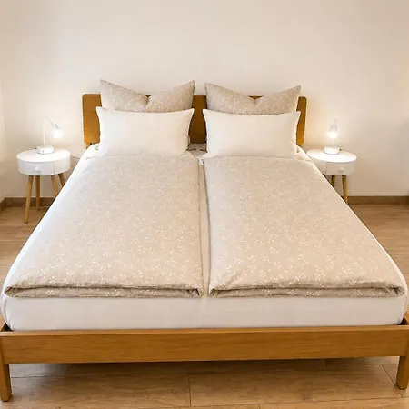 Guest house Eigenes Badezimmer I Fruehstueckskueche I Balkon Bad Peterstal-Griesbach